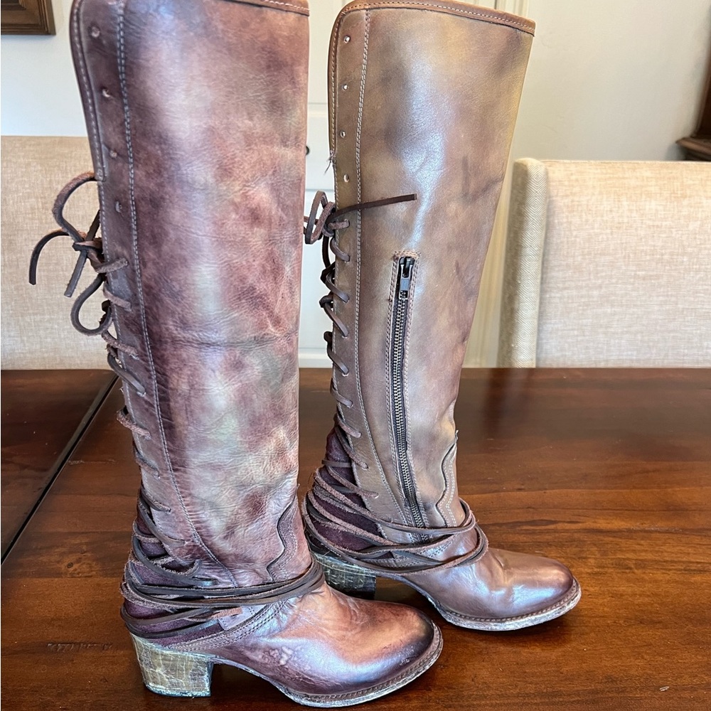 Heel Boots with Lace Up